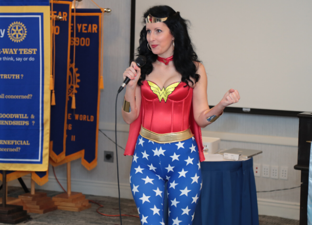 Anna Szabo Wonder Woman Speaker on Encouragement 